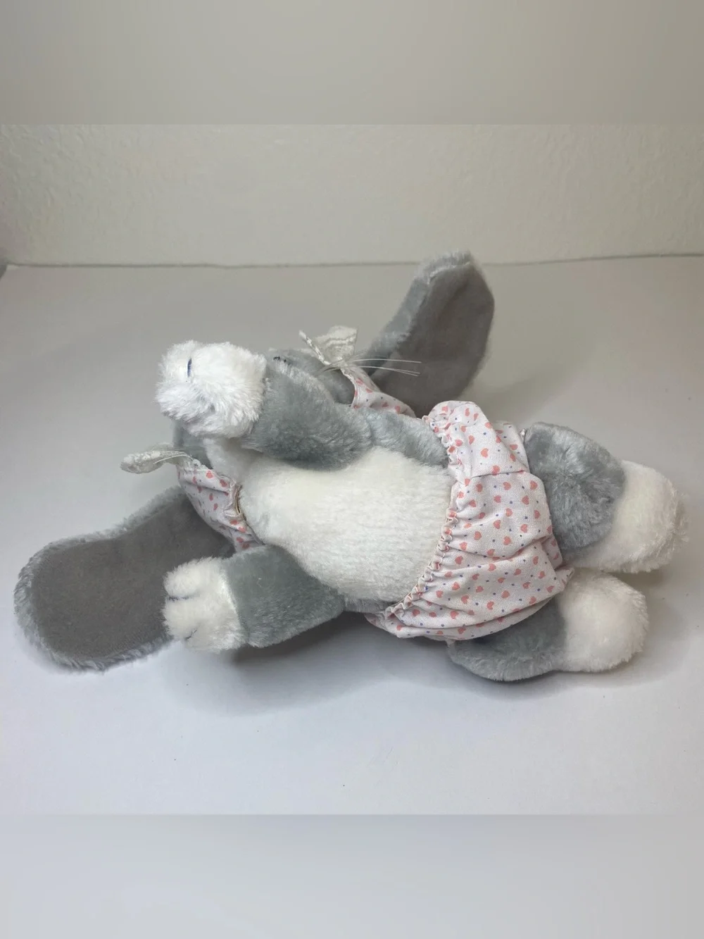 Applause Sad Sam Honey Plush With Heart Bonnet 8” Stuffed Animal Puppy Dog